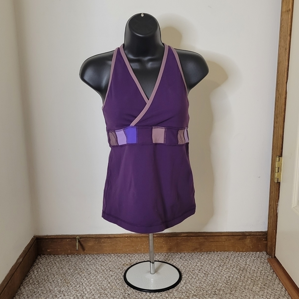 Lululemon Women's Purple Tank Top - Size (8) - Excellent Pre-owned Condition